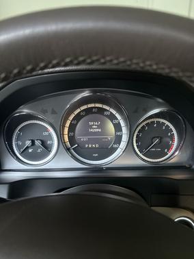 White 2010 Mercedes-Benz C-Class C 300 4MATIC Luxury