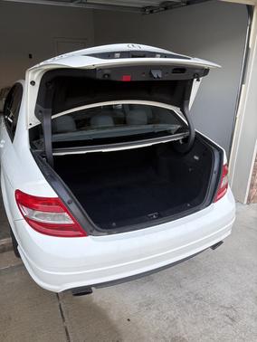 White 2010 Mercedes-Benz C-Class C 300 4MATIC Luxury