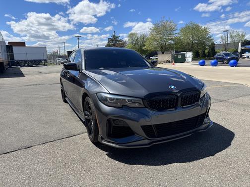 Gray 2022 BMW M340 i xDrive