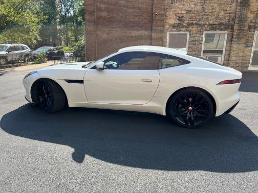 Photo 2 of 22 of 2019 Jaguar F-TYPE P340