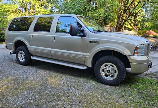 Gold 2005 Ford Excursion Limited