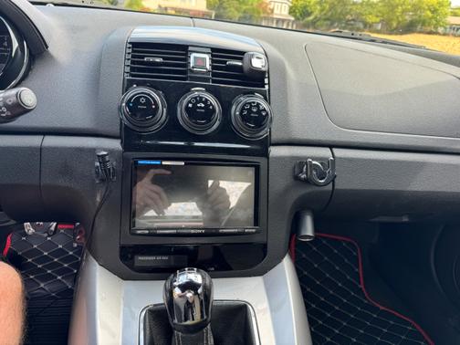 2007 Saturn Sky Base