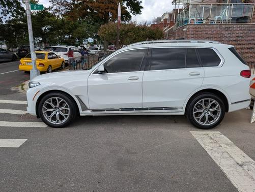White 2020 BMW X7 xDrive40i