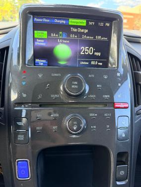 White 2013 Chevrolet Volt Base