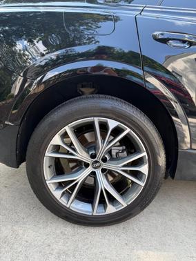 Black 2021 Audi Q8 55 Premium