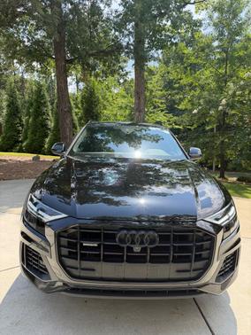 Black 2021 Audi Q8 55 Premium