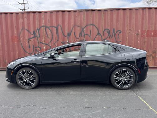 2024 Toyota Prius XLE
