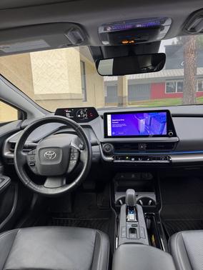 2024 Toyota Prius XLE