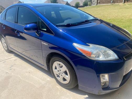 Blue 2011 Toyota Prius II