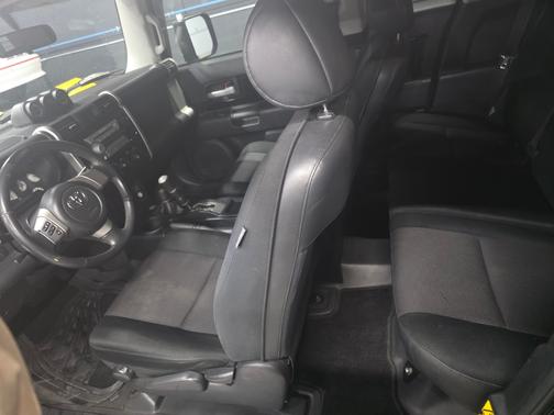 2007 Toyota FJ Cruiser Base