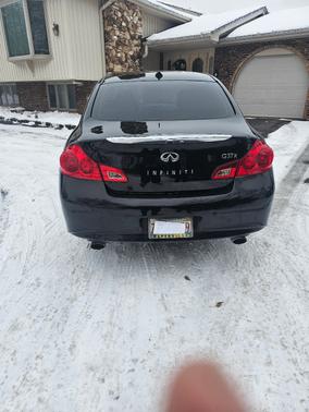 2012 INFINITI G37 x