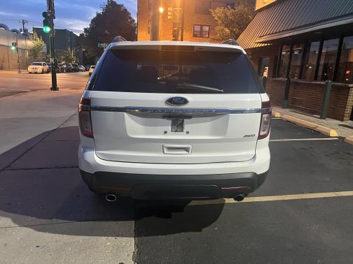 2014 Ford Explorer Base
