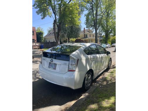 2011 Toyota Prius III