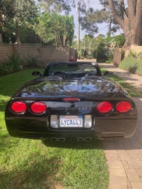 2002 Chevrolet Corvette Base