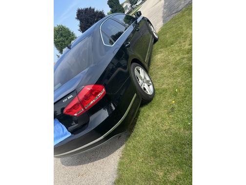 2013 Volkswagen Passat 2.0 TDI SEL Premium
