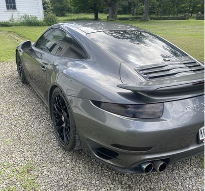 2014 Porsche 911 Turbo S