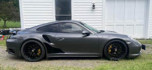 2014 Porsche 911 Turbo S