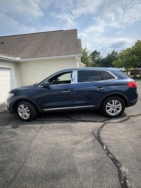 Blue 2017 Lincoln MKX Premier
