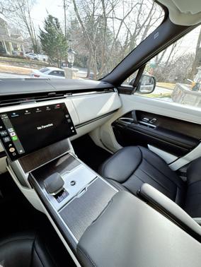 2024 Land Rover Range Rover P400 SE SWB