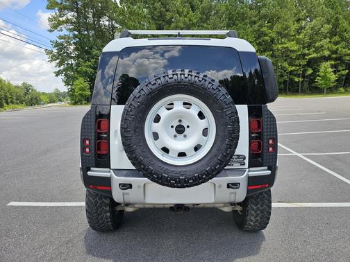 2020 Land Rover Defender 110 S