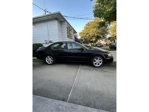2003 Nissan Maxima SE