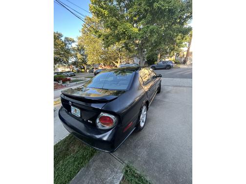 2003 Nissan Maxima SE