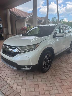 White 2017 Honda CR-V Touring