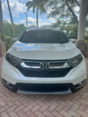 White 2017 Honda CR-V Touring