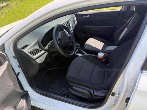 White 2020 Hyundai Accent SEL