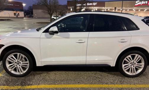 2019 Audi Q5 2.0T Premium Plus