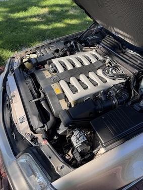Beige 2000 Mercedes-Benz SL-Class SL 600