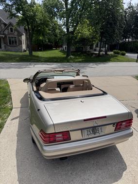 Beige 2000 Mercedes-Benz SL-Class SL 600
