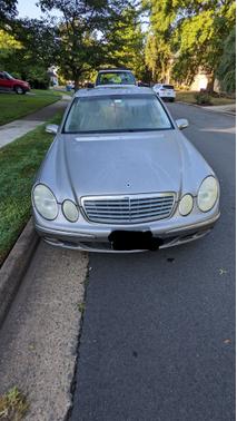 Photo 4 of 4 of 2003 Mercedes-Benz E-Class E320