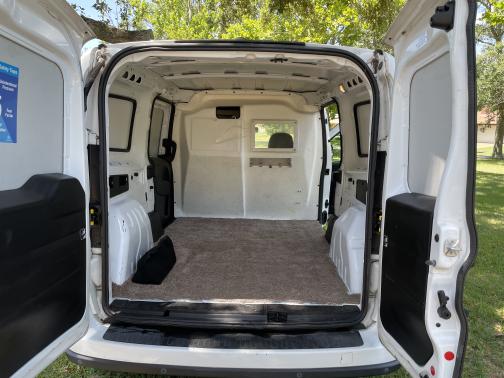 Photo 1 of 5 of 2017 RAM ProMaster City SLT