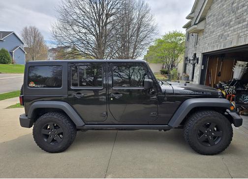 2017 Jeep Wrangler Unlimited Sport