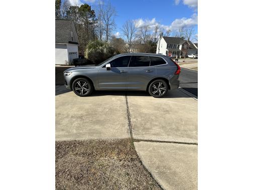 2018 Volvo XC60 T6 R-Design