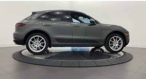 2018 Porsche Macan Base