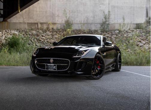 2017 Jaguar F-TYPE R