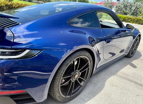 2024 Porsche 911 911 Carrera 4 GTS