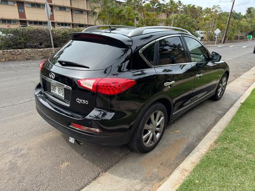 2015 INFINITI QX50 Journey