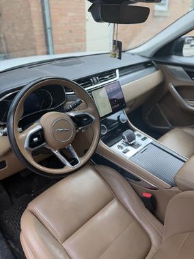 White 2023 Jaguar F-PACE P250 S