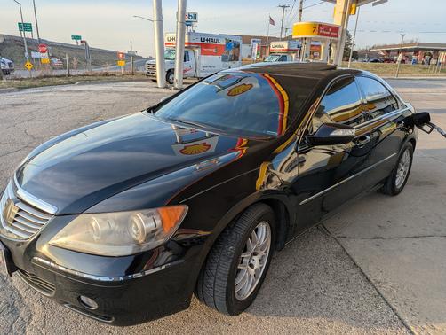 Black 2008 Acura RL CMBS