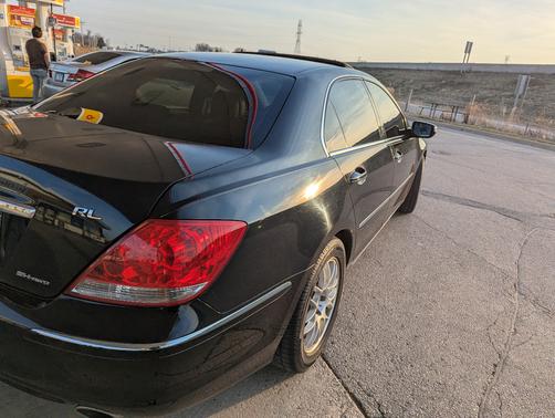 Black 2008 Acura RL CMBS