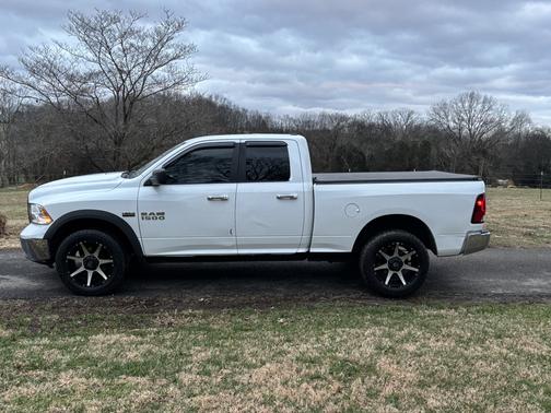 2015 RAM 1500 SLT