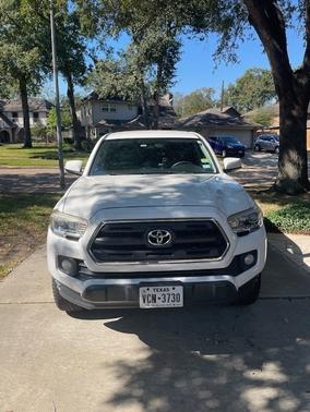 2016 Toyota Tacoma SR5