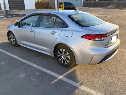 2021 Toyota Corolla Hybrid LE