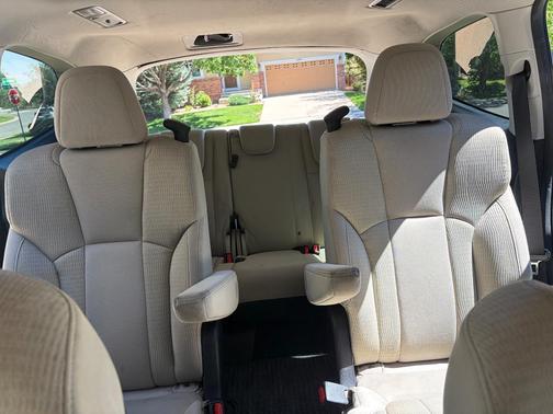 Beige 2019 Subaru Ascent Premium 7-Passenger