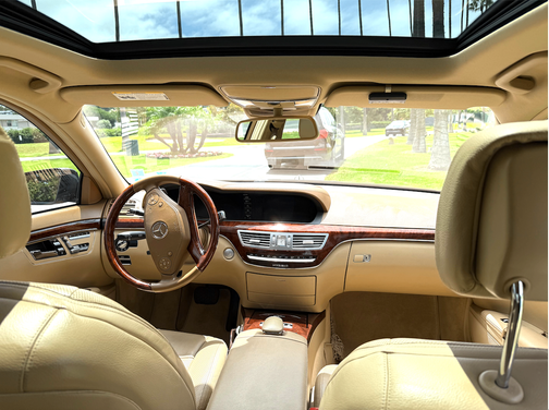 Black 2010 Mercedes-Benz S-Class S 400 Hybrid