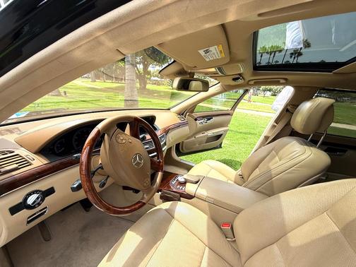 Black 2010 Mercedes-Benz S-Class S 400 Hybrid