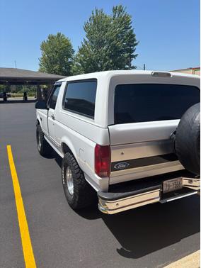1995 Ford Bronco XLT